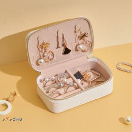 صندوق حفظ المجوهرات صغير